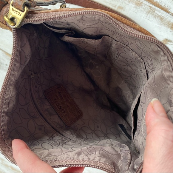 FOSSIL crossbody purse brown distressed leather Vintage boho bag collectible EUC - Picture 13 of 16